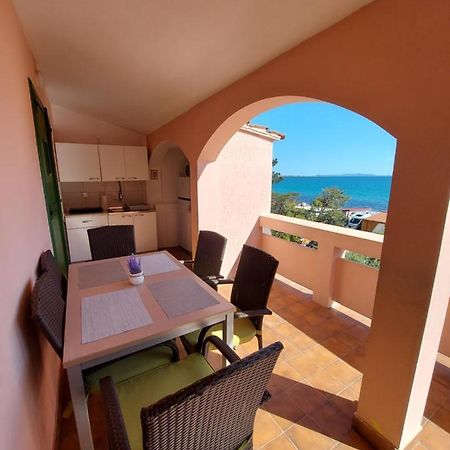 Villa Matea - วีร์ ภายนอก รูปภาพ