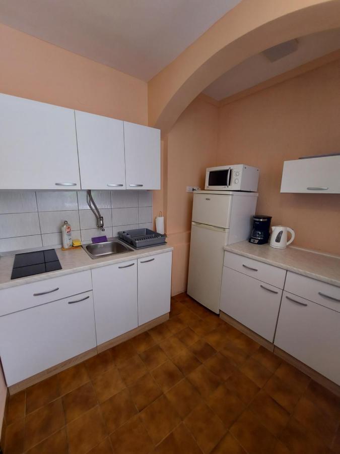 Villa Matea - วีร์ ภายนอก รูปภาพ
